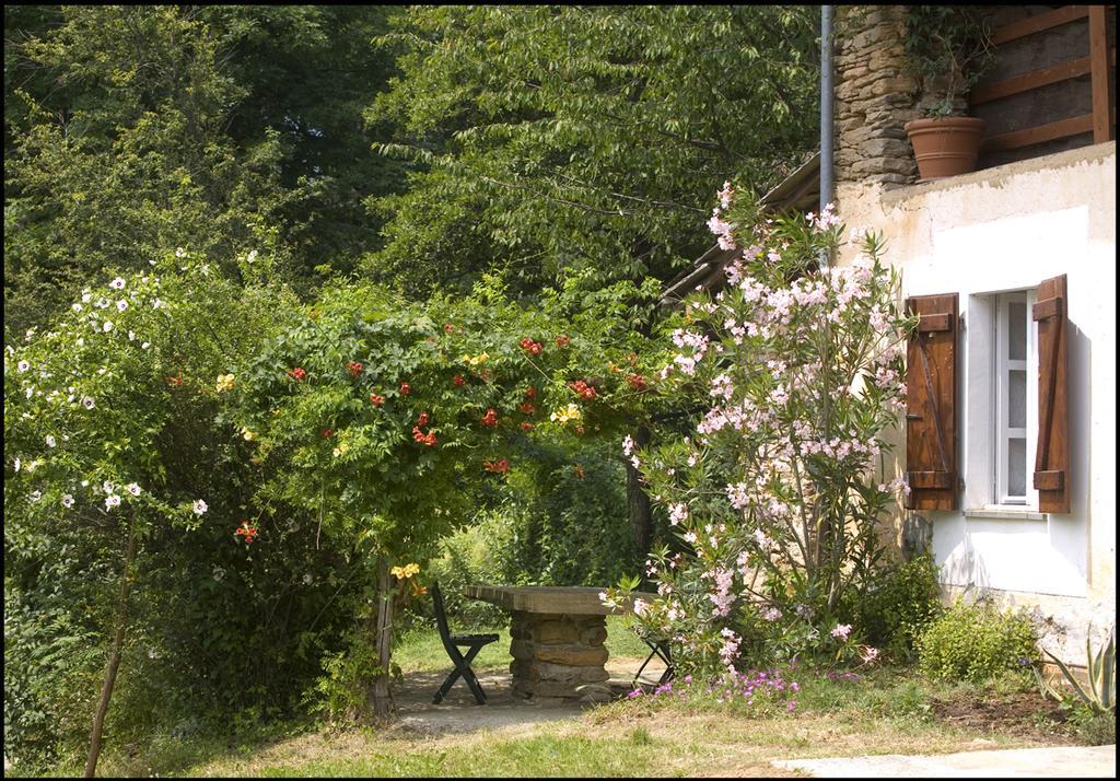 Agriturismo Famiglia Al Castello Di Bagnolo Bagnolo Piemonte Rom bilde