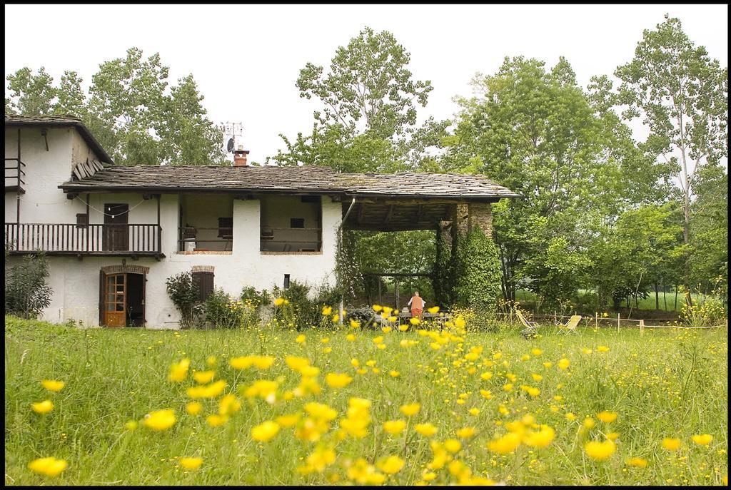 Agriturismo Famiglia Al Castello Di Bagnolo Bagnolo Piemonte Rom bilde