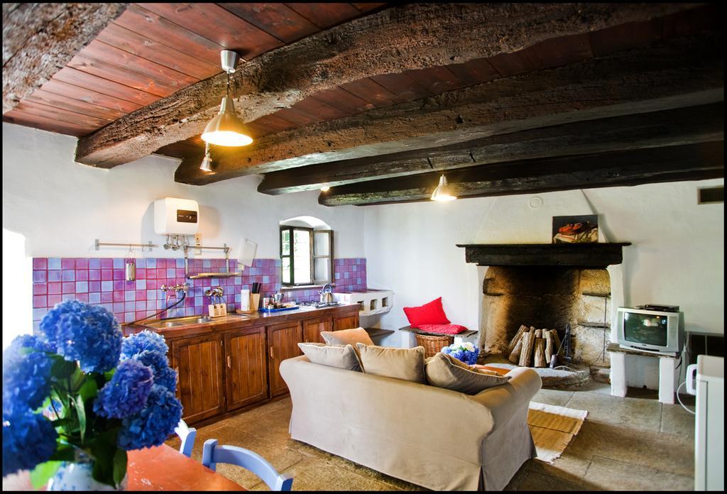 Agriturismo Famiglia Al Castello Di Bagnolo Bagnolo Piemonte Rom bilde